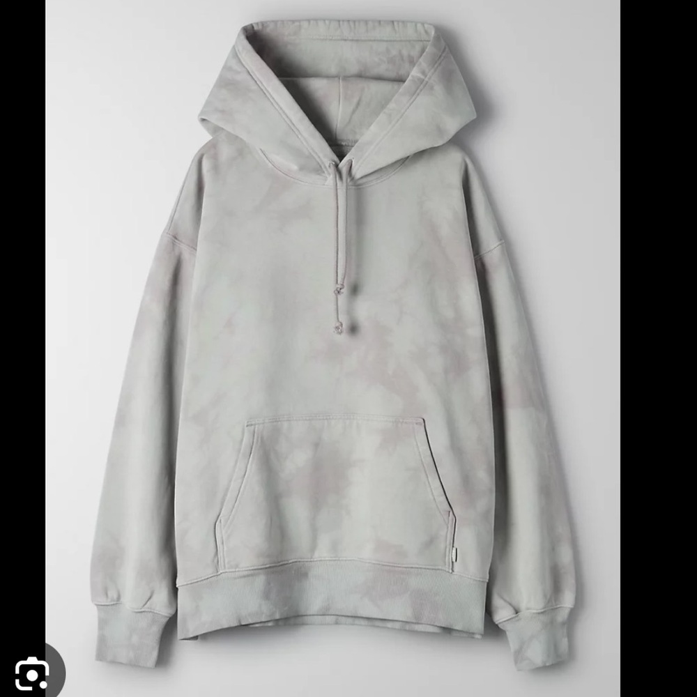 Aritzia Cozy AF Sweatshirt and Sweatpants Set